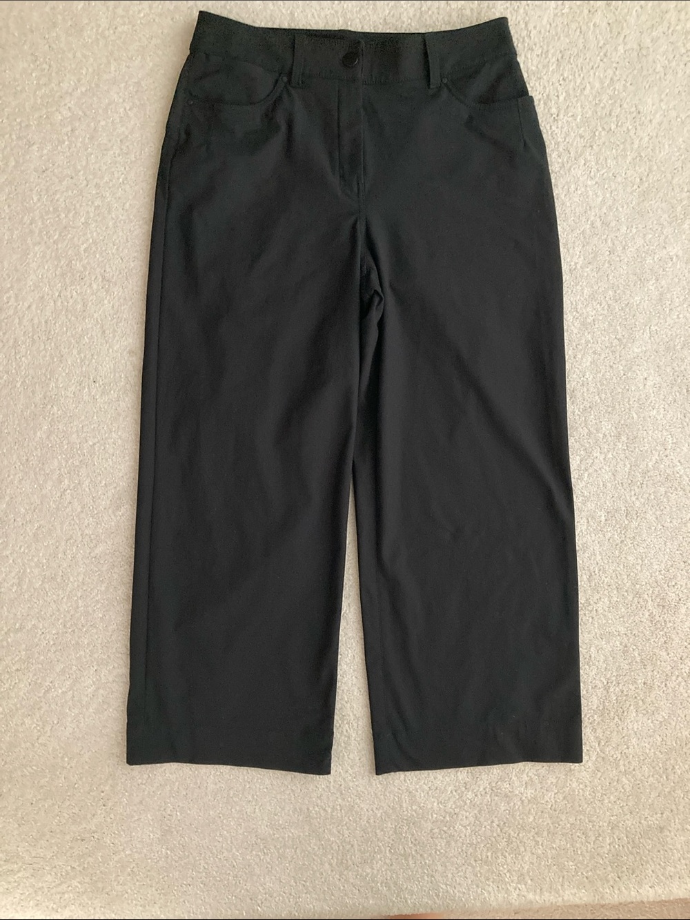 Lululemon city sleek 5 pocket wide-leg high rise 7/8 length pant - like new